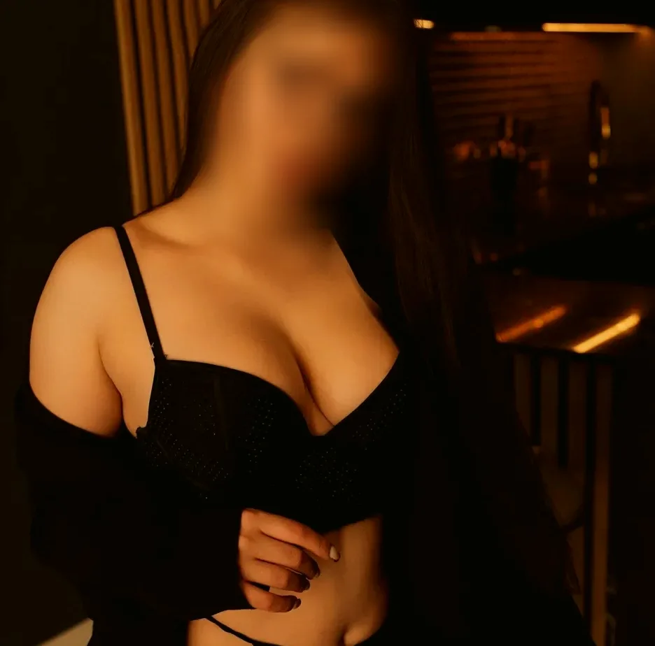 Fabienne, 25