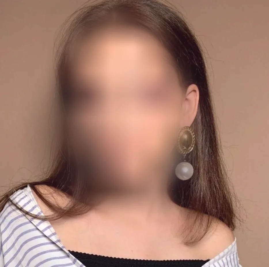 Greta, 21